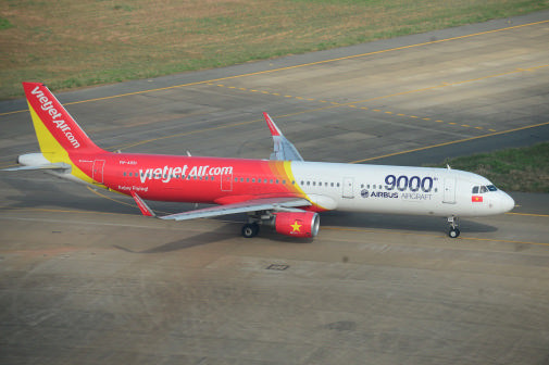 Vietjet va ouvrir la ligne directe Hanoï - Singapour en avril prochain ảnh 1 Vietjet va ouvrir la ligne directe Hanoï - Singapour en avril prochain ảnh 1