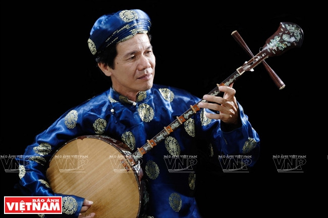 Huynh Khaï, un artiste passionné de musique folklorique ảnh 1