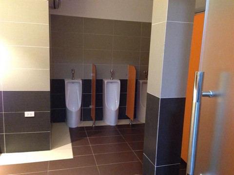 Mise en service du premier WC public moderne à Hanoi ảnh 3 Mise en service du premier WC public moderne à Hanoi ảnh 3