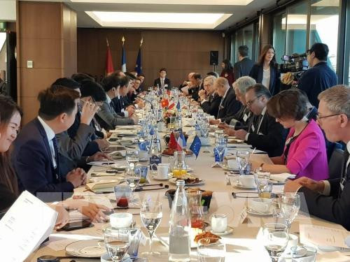 Le Vietnam et la France partagent leurs expériences sur l’édification de l’e-gouvernement ảnh 1 Le Vietnam et la France partagent leurs expériences sur l’édification de l’e-gouvernement ảnh 1
