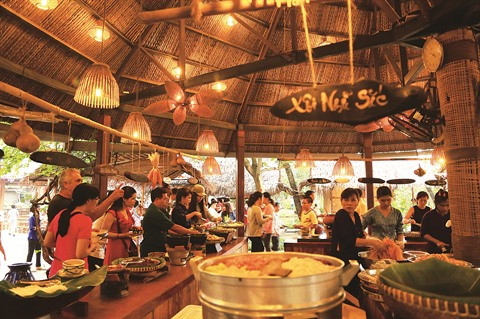 Les promotions touristiques fleurissent pour les jours fériés ảnh 3 Les promotions touristiques fleurissent pour les jours fériés ảnh 3