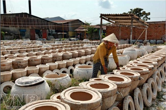 Au Sud, le village de céramique de Tân Van garde sa flamme ảnh 2 Au Sud, le village de céramique de Tân Van garde sa flamme ảnh 2