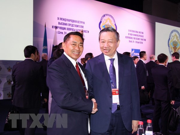 Le ministre de la Sécurité publique participe à une conférence à Sotchi ảnh 1 Le ministre de la Sécurité publique participe à une conférence à Sotchi ảnh 1
