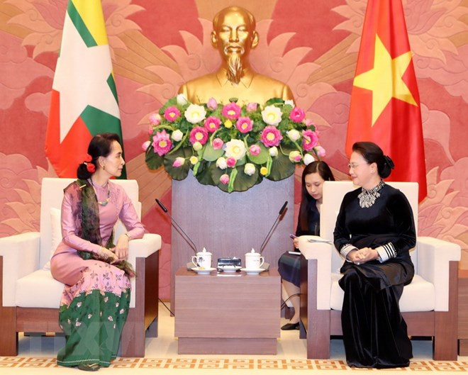 La présidente de l’AN reçoit la conseillère d’État du Myanmar ảnh 1 La présidente de l’AN reçoit la conseillère d’État du Myanmar ảnh 1