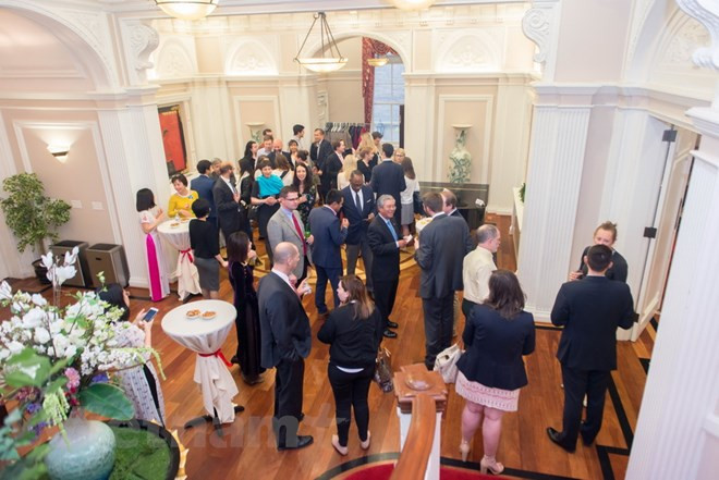 Le Vietnam renforce la coopération avec les bureaux parlementaires du Congrès américain ảnh 1 Le Vietnam renforce la coopération avec les bureaux parlementaires du Congrès américain ảnh 1