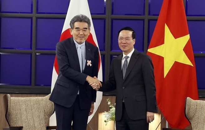 Le président Vo Van Thuong rencontre l'Association des experts Japon-Vietnam à Fukuoka ảnh 1 Le président Vo Van Thuong rencontre l'Association des experts Japon-Vietnam à Fukuoka ảnh 1