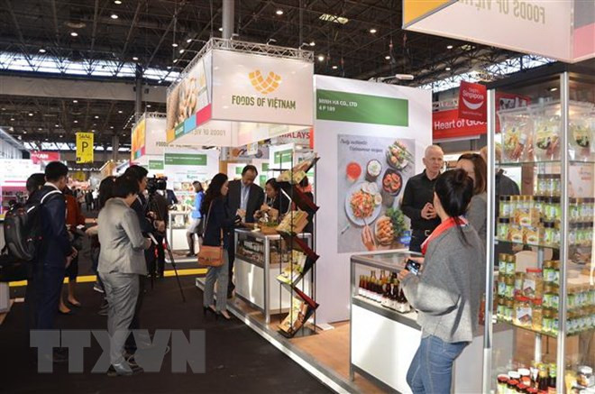 Des entreprises vietnamiennes de l’agroalimentaire participent au SIAL de Paris ảnh 1 Des entreprises vietnamiennes de l’agroalimentaire participent au SIAL de Paris ảnh 1
