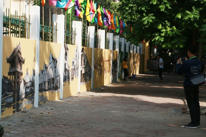 Des peintures murales font revivre Hanoi d'antan ảnh 1 Des peintures murales font revivre Hanoi d'antan ảnh 1