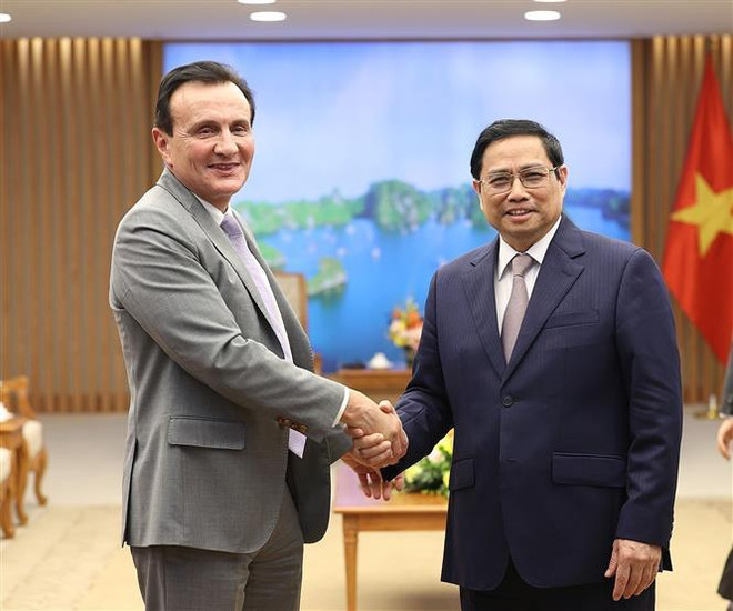 Le Vietnam aspire à coopérer avec AstraZeneca dans la production de vaccins ảnh 1 Le Vietnam aspire à coopérer avec AstraZeneca dans la production de vaccins ảnh 1
