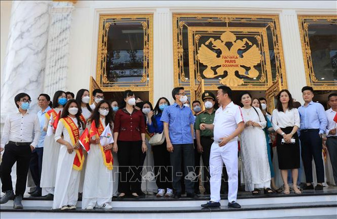 Le vice-PM Vu Duc Dam inspecte les préparatifs des SEA Games à Bac Ninh et Bac Giang ảnh 1 Le vice-PM Vu Duc Dam inspecte les préparatifs des SEA Games à Bac Ninh et Bac Giang ảnh 1
