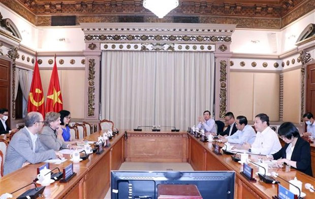 Ho Chi Minh-Ville et UNICEF renforcent la coopération dans les soins et la protection des enfants ảnh 1