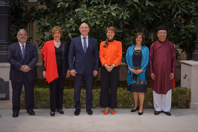 L'ambassadeur du Vietnam Dinh Toan Thang présente ses lettres de créance à Monaco ảnh 4
