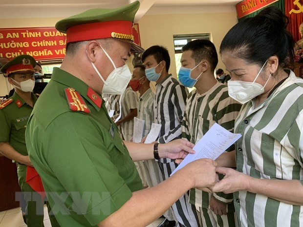 Le PM ordonne l’application de la grâce présidentielle de 2022 ảnh 1 Le PM ordonne l’application de la grâce présidentielle de 2022 ảnh 1