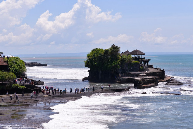 L'Indonésie accueillera les voyageurs internationaux sans quarantaine à Bali ảnh 1 L'Indonésie accueillera les voyageurs internationaux sans quarantaine à Bali ảnh 1