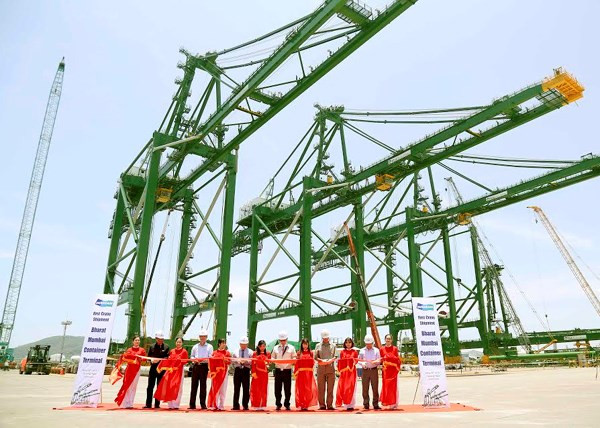 Doosan Vina exporte trois grues "made in Vietnam" en Inde ảnh 1 Doosan Vina exporte trois grues "made in Vietnam" en Inde ảnh 1