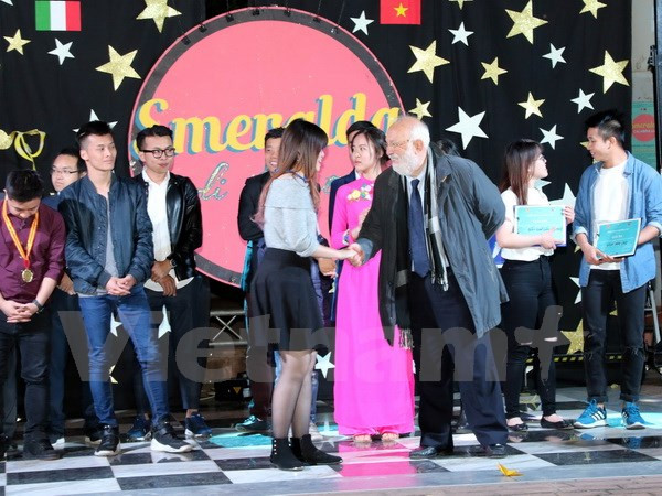 Le Festival d’étudiants vietnamiens 2018 à Palerme (Italie) ảnh 1 Le Festival d’étudiants vietnamiens 2018 à Palerme (Italie) ảnh 1