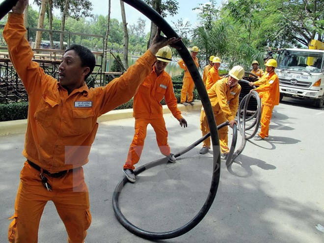 Plus de 480​ millions de dollars aux projets d’électrification des zones rurales et insulaires ảnh 1