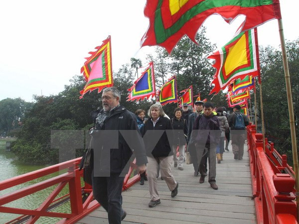 Hanoi accueille plus de 300.000 touristes à l’occasion du Nouvel An ảnh 1 Hanoi accueille plus de 300.000 touristes à l’occasion du Nouvel An ảnh 1