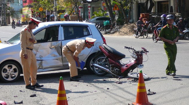 La mortalité routière en baisse au cinquième jour de l’Année du Singe ảnh 1 La mortalité routière en baisse au cinquième jour de l’Année du Singe ảnh 1