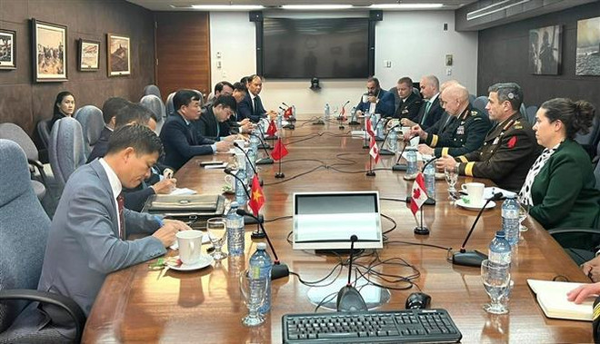 Le Vietnam et le Canada tiennent leur 2e dialogue sur la politique de défense ảnh 1 Le Vietnam et le Canada tiennent leur 2e dialogue sur la politique de défense ảnh 1