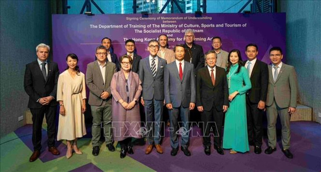 Le Vietnam et Hong Kong renforcent leur coopération en matière de formation culturelle et artistique ảnh 1 Le Vietnam et Hong Kong renforcent leur coopération en matière de formation culturelle et artistique ảnh 1