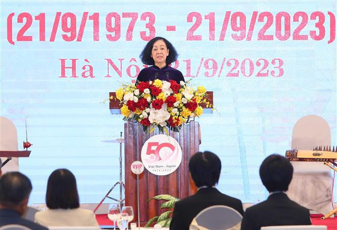 Célébration du 50e anniversaire des relations diplomatiques entre le Vietnam et le Japon à Hanoï ảnh 2 Célébration du 50e anniversaire des relations diplomatiques entre le Vietnam et le Japon à Hanoï ảnh 2