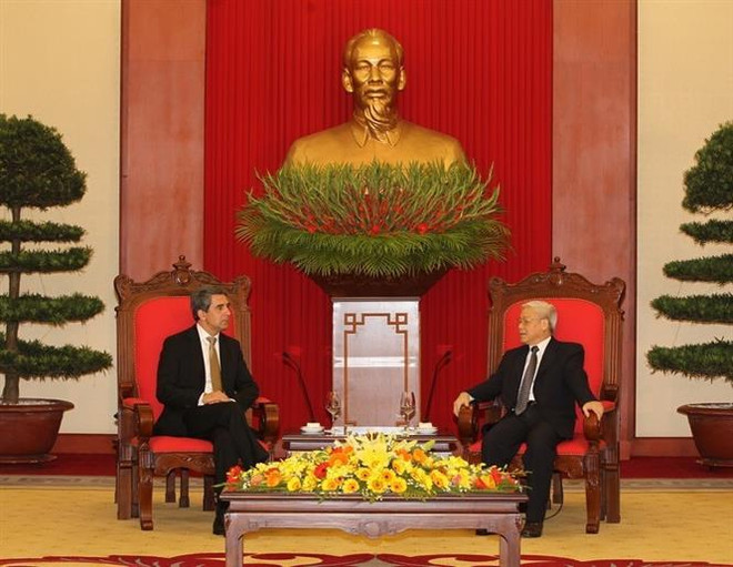 Renforcement de l'amitié traditionnelle et de la coopération multiforme entre le Vietnam et la Bulgarie ảnh 2 Renforcement de l'amitié traditionnelle et de la coopération multiforme entre le Vietnam et la Bulgarie ảnh 2