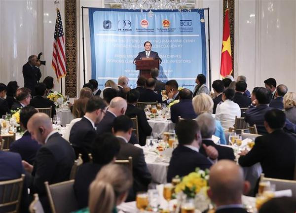 Le PM s'engage à créer des conditions optimales aux entreprises américaines investissant au Vietnam ảnh 1 Le PM s'engage à créer des conditions optimales aux entreprises américaines investissant au Vietnam ảnh 1