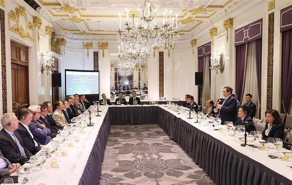 Les fonds d'investissement américains apprécient le potentiel du Vietnam ảnh 2 Les fonds d'investissement américains apprécient le potentiel du Vietnam ảnh 2