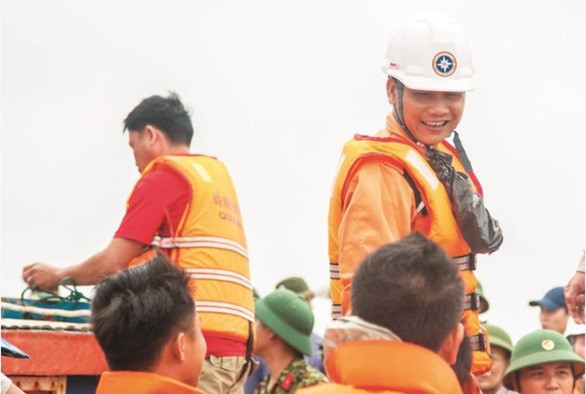 Un sauveteur vietnamien reçoit le Prix de l’OMI pour acte héroïque en mer 2021 ảnh 1 Un sauveteur vietnamien reçoit le Prix de l’OMI pour acte héroïque en mer 2021 ảnh 1