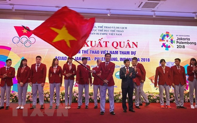 Cérémonie de départ de la délégation vietnamienne aux ASIAD 2018 en Indonésie ảnh 1 Cérémonie de départ de la délégation vietnamienne aux ASIAD 2018 en Indonésie ảnh 1