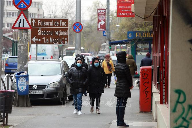 Le Vietnam soutient la Roumanie dans sa lutte contre le COVID-19 ảnh 1 Le Vietnam soutient la Roumanie dans sa lutte contre le COVID-19 ảnh 1
