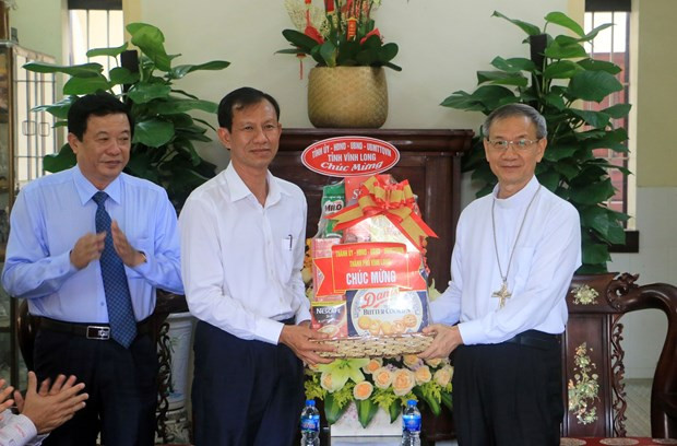 Pâques: félicitations aux catholiques et protestants de Vinh Long ảnh 1 Pâques: félicitations aux catholiques et protestants de Vinh Long ảnh 1