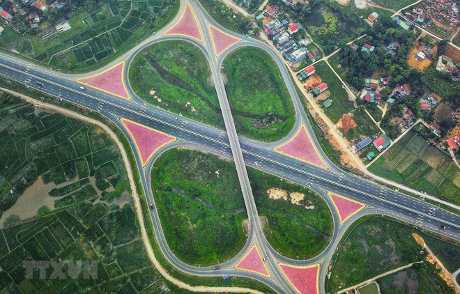 Indice de compétitivité provinciale 2020: Quang Ninh en tête du classement national ảnh 1 Indice de compétitivité provinciale 2020: Quang Ninh en tête du classement national ảnh 1