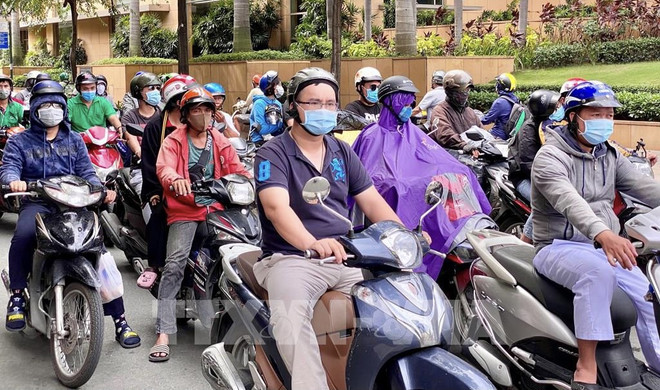 COVID -19: vigilance sur tous les fronts pour les prochains jours fériés ảnh 1 COVID -19: vigilance sur tous les fronts pour les prochains jours fériés ảnh 1