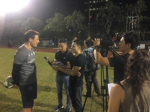 Échange avec François Trinh Duc, rugbyman français de renom ảnh 2