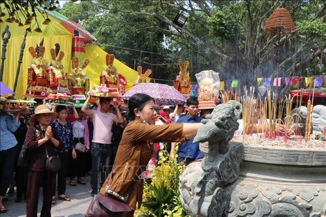 La fête d’automne de Côn Son - Kiêp Bac ảnh 1 La fête d’automne de Côn Son - Kiêp Bac ảnh 1