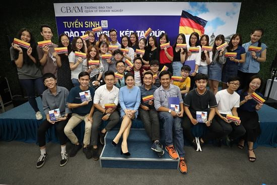 Le programme de formation en alternance de l'Allemagne recrute des étudiants vietnamiens ảnh 1 Le programme de formation en alternance de l'Allemagne recrute des étudiants vietnamiens ảnh 1