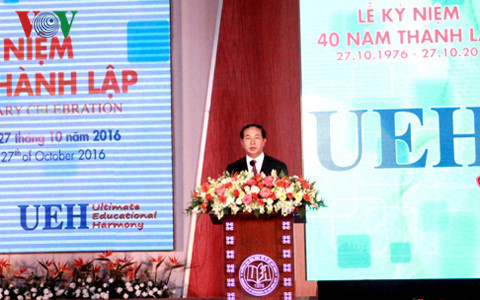 L’Université d’Economie de HCM-Ville souffle ses 40 bougies ảnh 1 L’Université d’Economie de HCM-Ville souffle ses 40 bougies ảnh 1