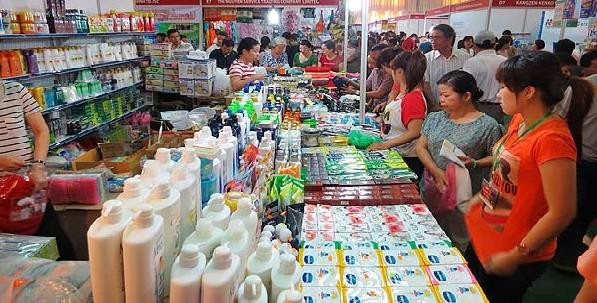 Premier festival des achats de produits thaïlandais à HCM-Ville ảnh 1