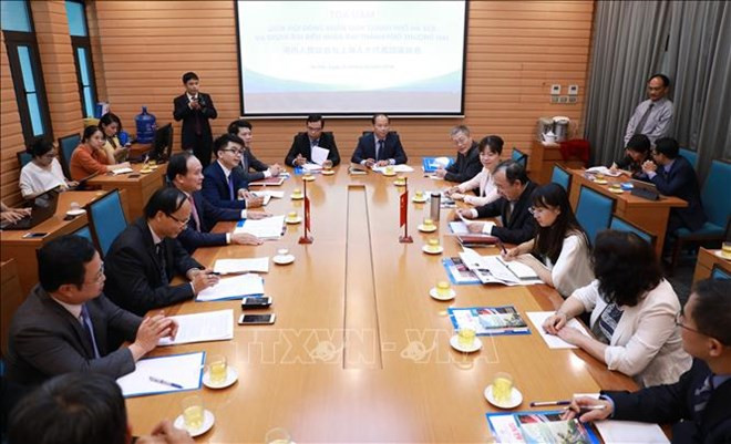 Hanoi et Shanghai partagent leurs expériences dans les activités du conseil populaire ảnh 1 Hanoi et Shanghai partagent leurs expériences dans les activités du conseil populaire ảnh 1