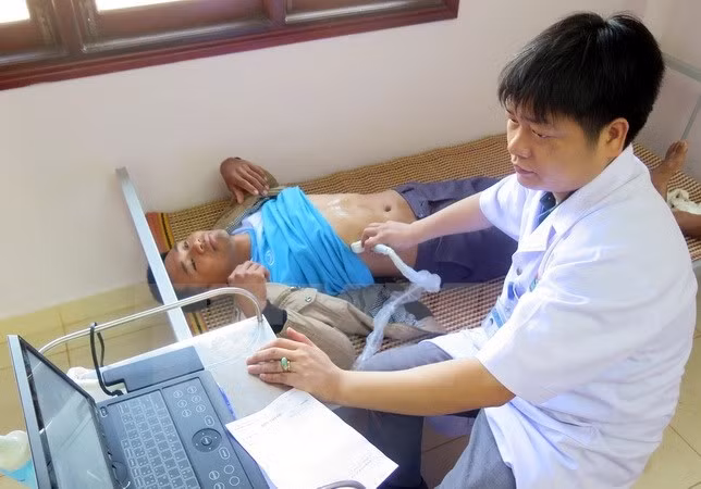 Consultations médicales gratuites pour des Cambodgiens ảnh 1