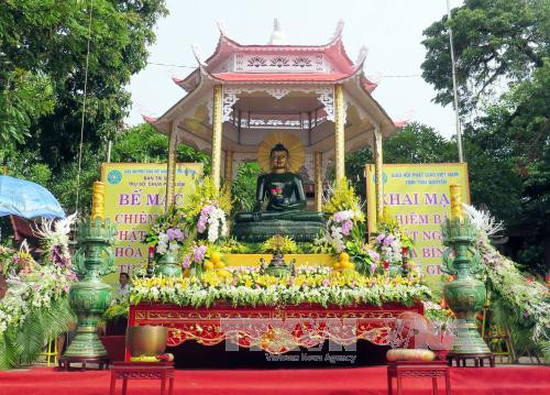 La statue du Bouddha de Jade pour la paix universelle à Thai Nguyen ảnh 1 La statue du Bouddha de Jade pour la paix universelle à Thai Nguyen ảnh 1