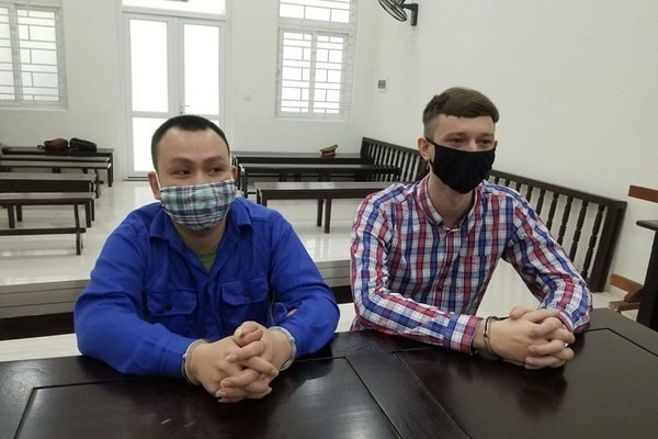 Un Vietnamien et un Ecossais emprisonnés pour trafic de drogue ảnh 1 Un Vietnamien et un Ecossais emprisonnés pour trafic de drogue ảnh 1