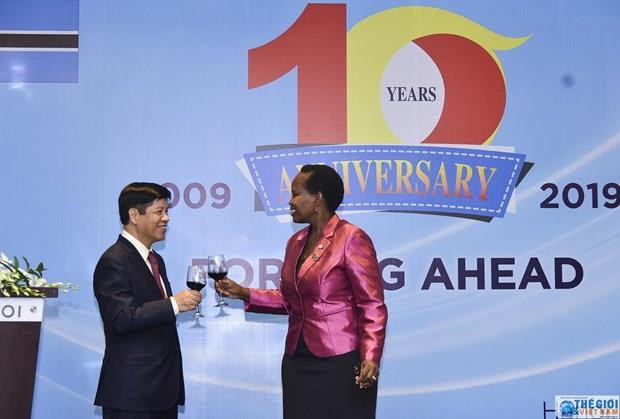 Célébration de 10 ans des relations diplomatique Vietnam - Botswana ảnh 1 Célébration de 10 ans des relations diplomatique Vietnam - Botswana ảnh 1