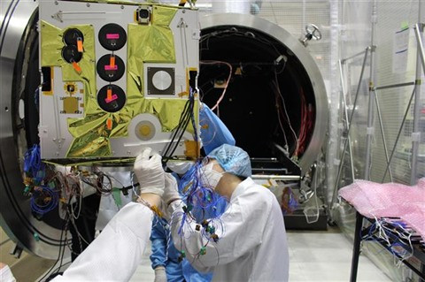 Le Vietnam fabrique son propre satellite d’observation radar de la Terre ảnh 2