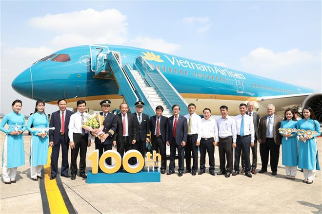 Vietnam Airlines prend livraison de son 100e appareil ảnh 1 Vietnam Airlines prend livraison de son 100e appareil ảnh 1