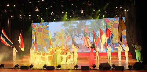 Festival artistique de chants, de danse et de musique de l’ASEAN à Vinh Phuc ảnh 1 Festival artistique de chants, de danse et de musique de l’ASEAN à Vinh Phuc ảnh 1