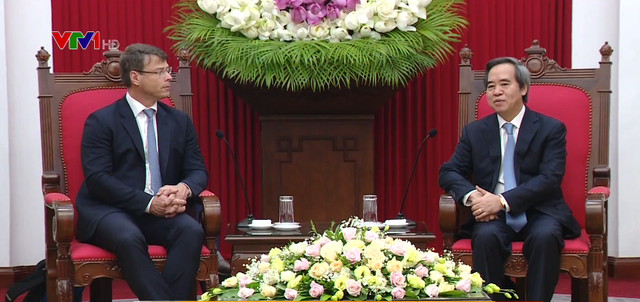 La société américaine Warburg Pincus veut chercher des opportunités d'investissement au Vietnam ảnh 1 La société américaine Warburg Pincus veut chercher des opportunités d'investissement au Vietnam ảnh 1