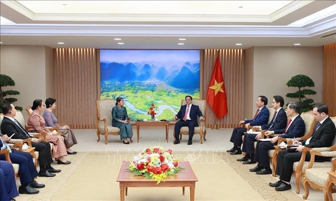 Le Vietnam accorde la grande priorité à ses relations avec le Cambodge ảnh 1 Le Vietnam accorde la grande priorité à ses relations avec le Cambodge ảnh 1